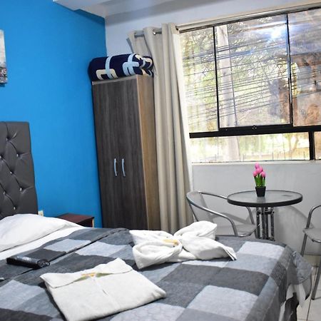 Aypa Hostal Trujillo Luaran gambar
