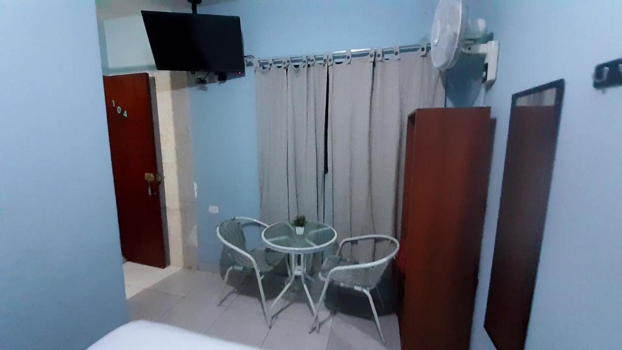 Aypa Hostal Trujillo Luaran gambar
