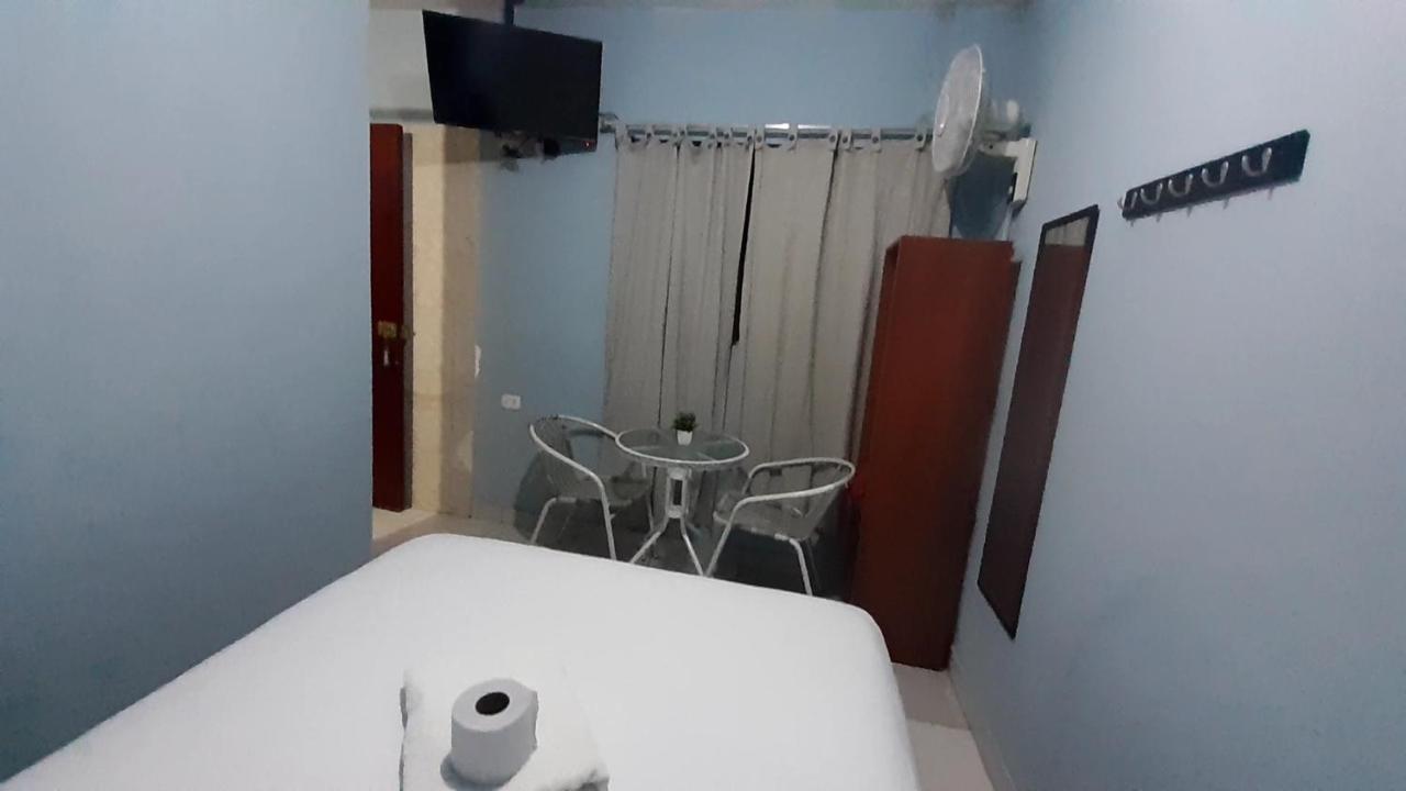 Aypa Hostal Trujillo Luaran gambar