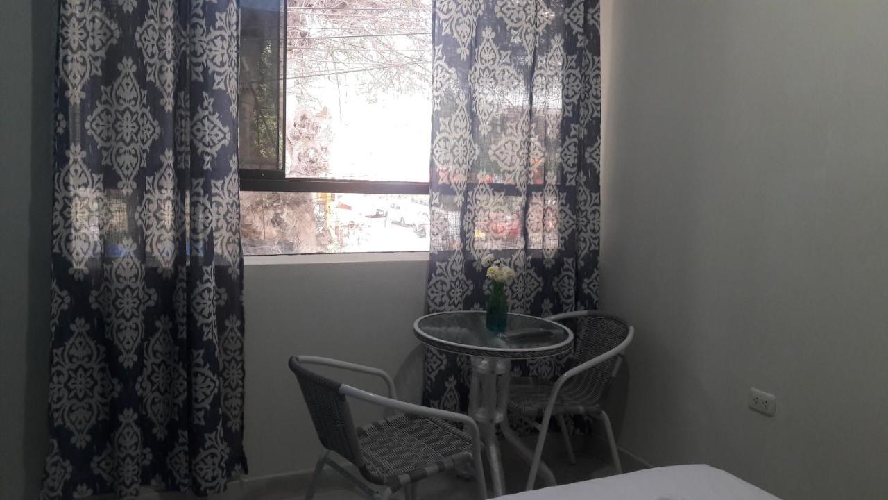 Aypa Hostal Trujillo Luaran gambar