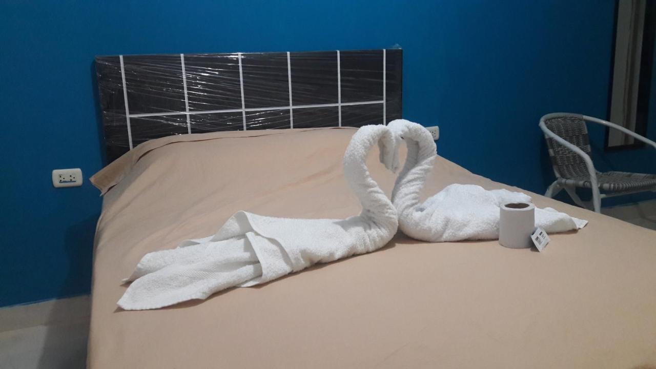 Aypa Hostal Trujillo Luaran gambar