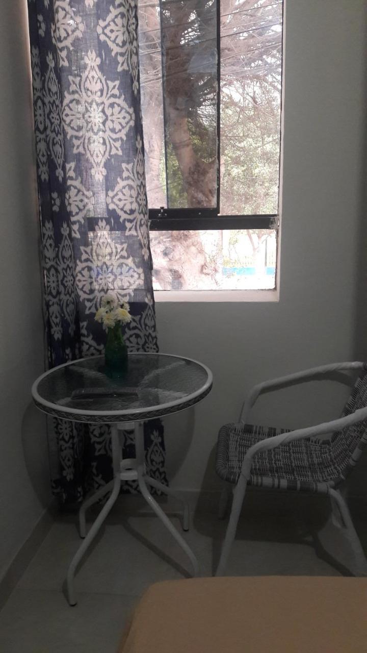 Aypa Hostal Trujillo Luaran gambar
